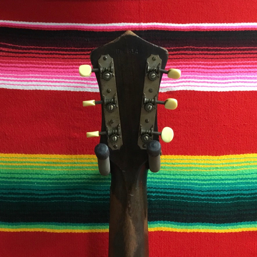 Recording King 1115 Carson J. Robison Model-K Sunburst (1937-39)