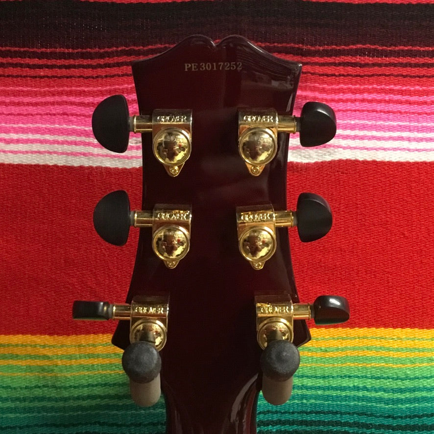 Peerless LeeLa Transparent Red (2010s)
