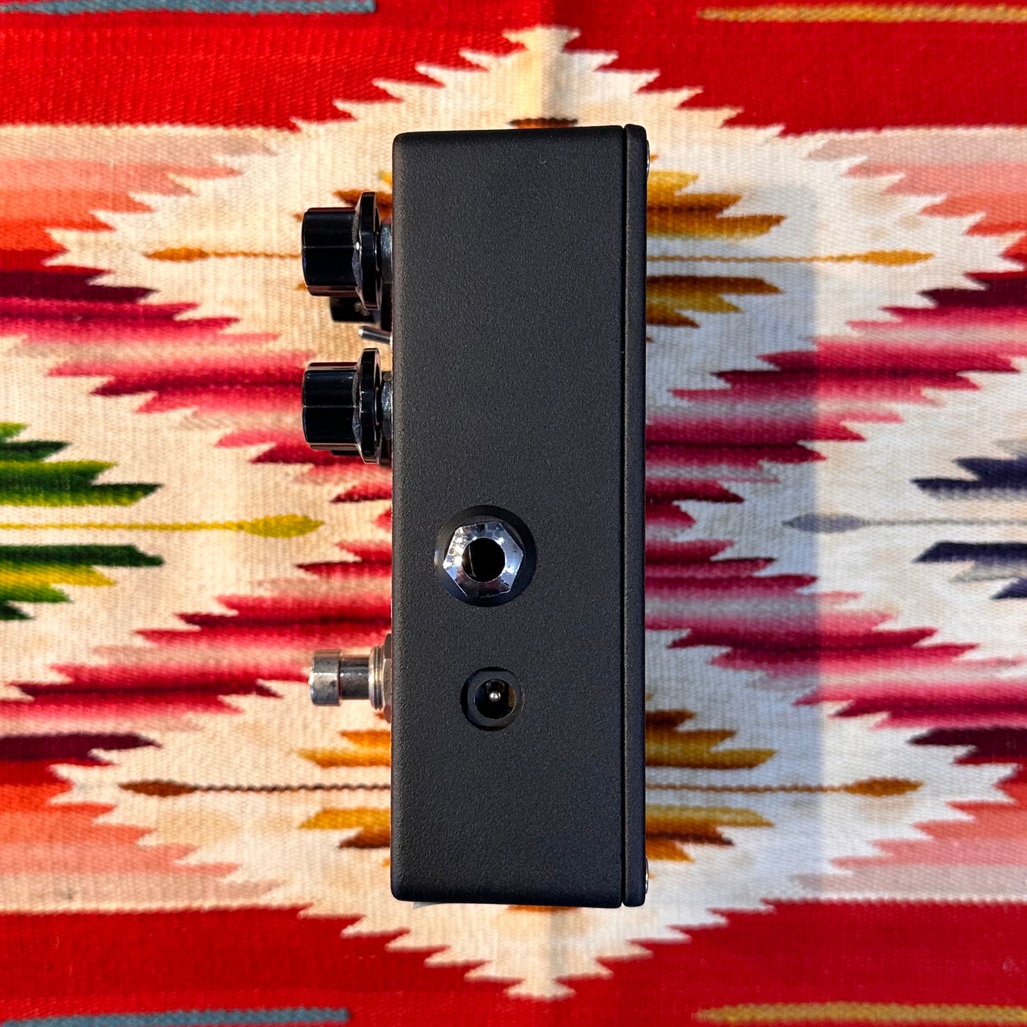 Mojo Hand FX Colossus Russian Muff Clone