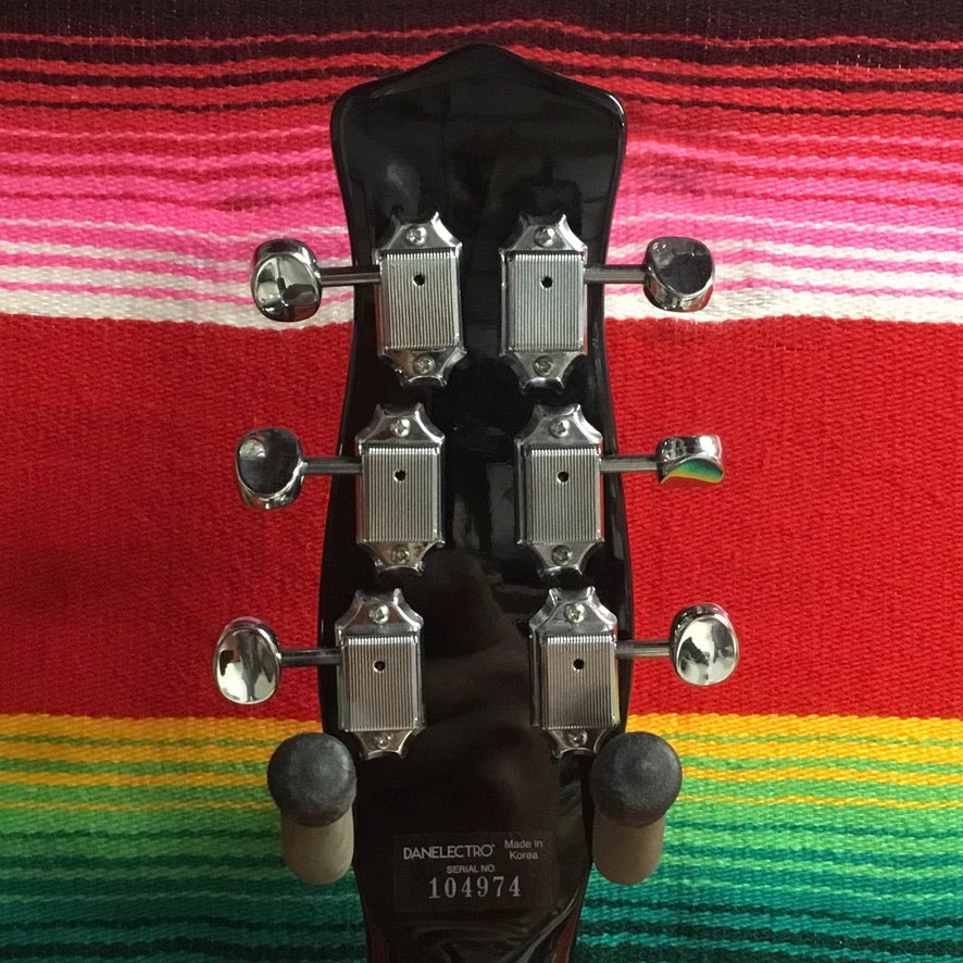 Danelectro 59M NOS+ Red Metalflake