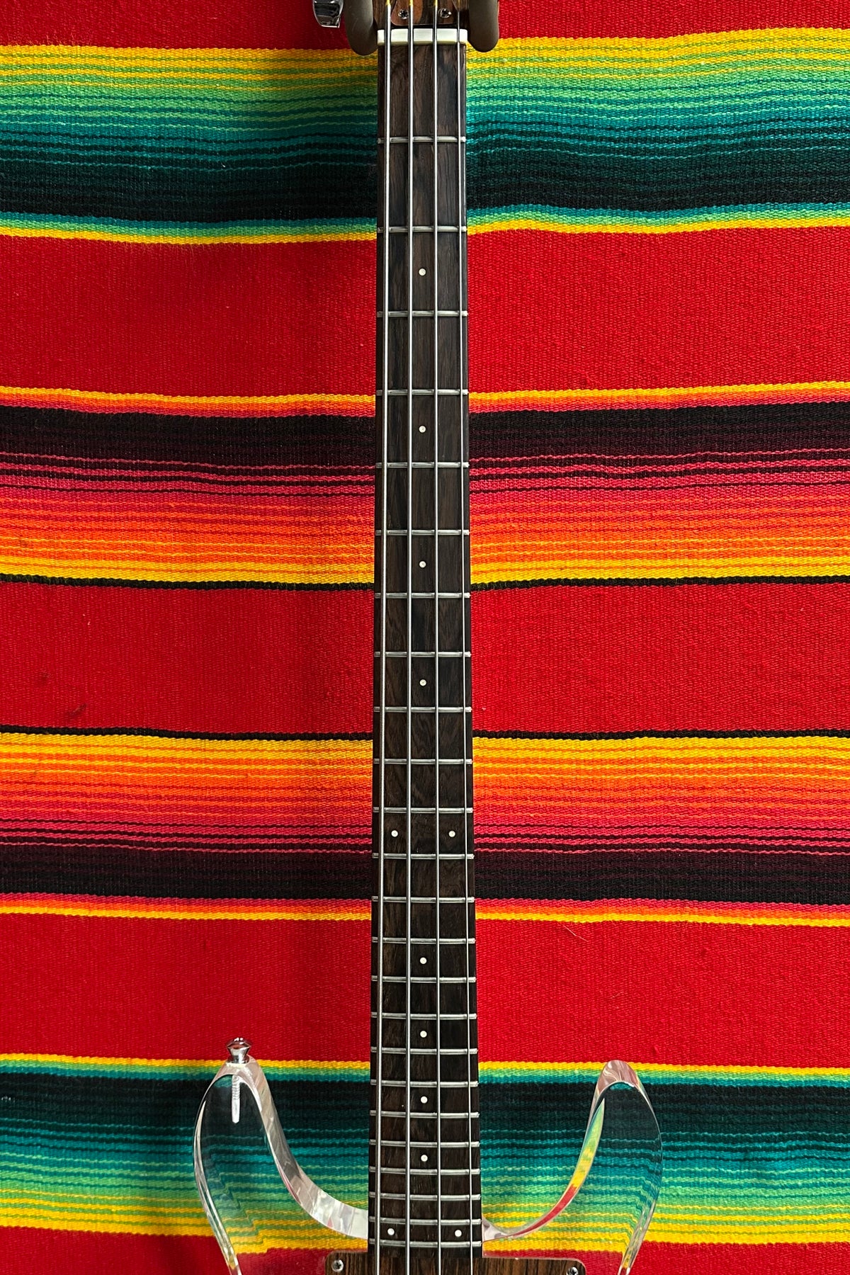 Ampeg Dan Armstrong Lucite Bass (1970)