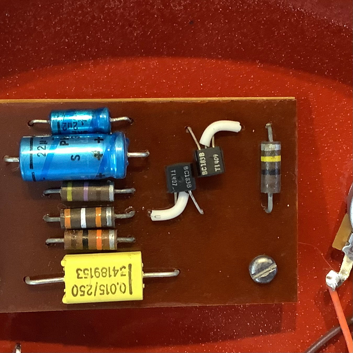 Dustin Frances IVOR 1968 Red BC183 Fuzz