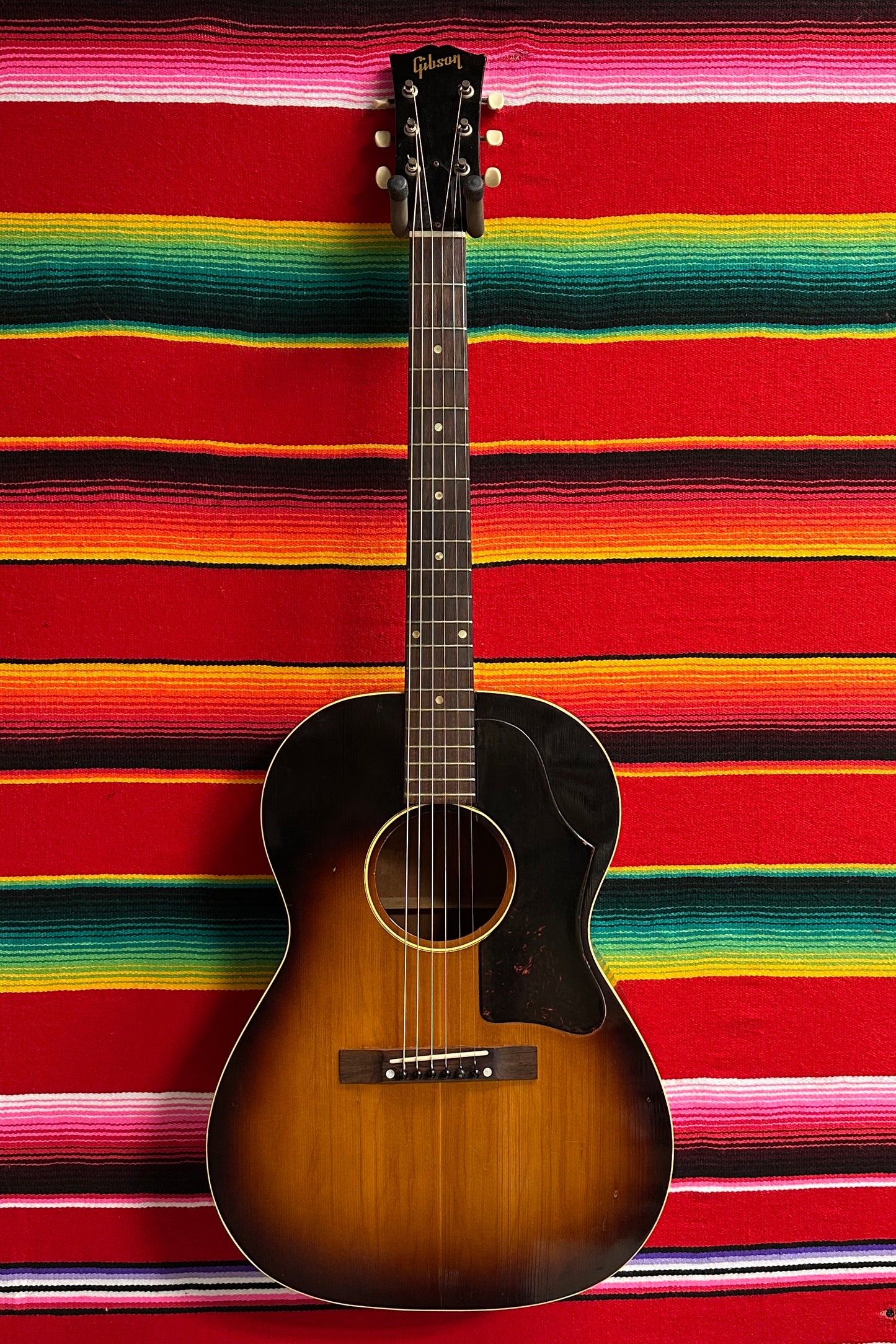 Gibson LG-1 Sunburst (1958)