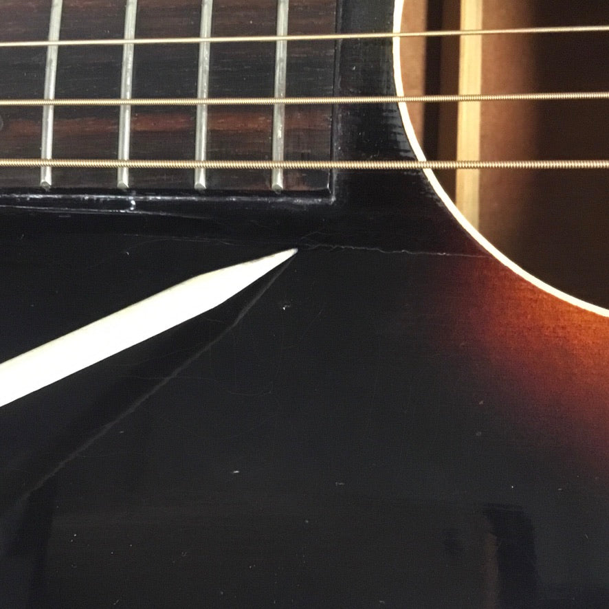 Recording King 1134 Carson J. Robison Model-K Sunburst (1937-39)