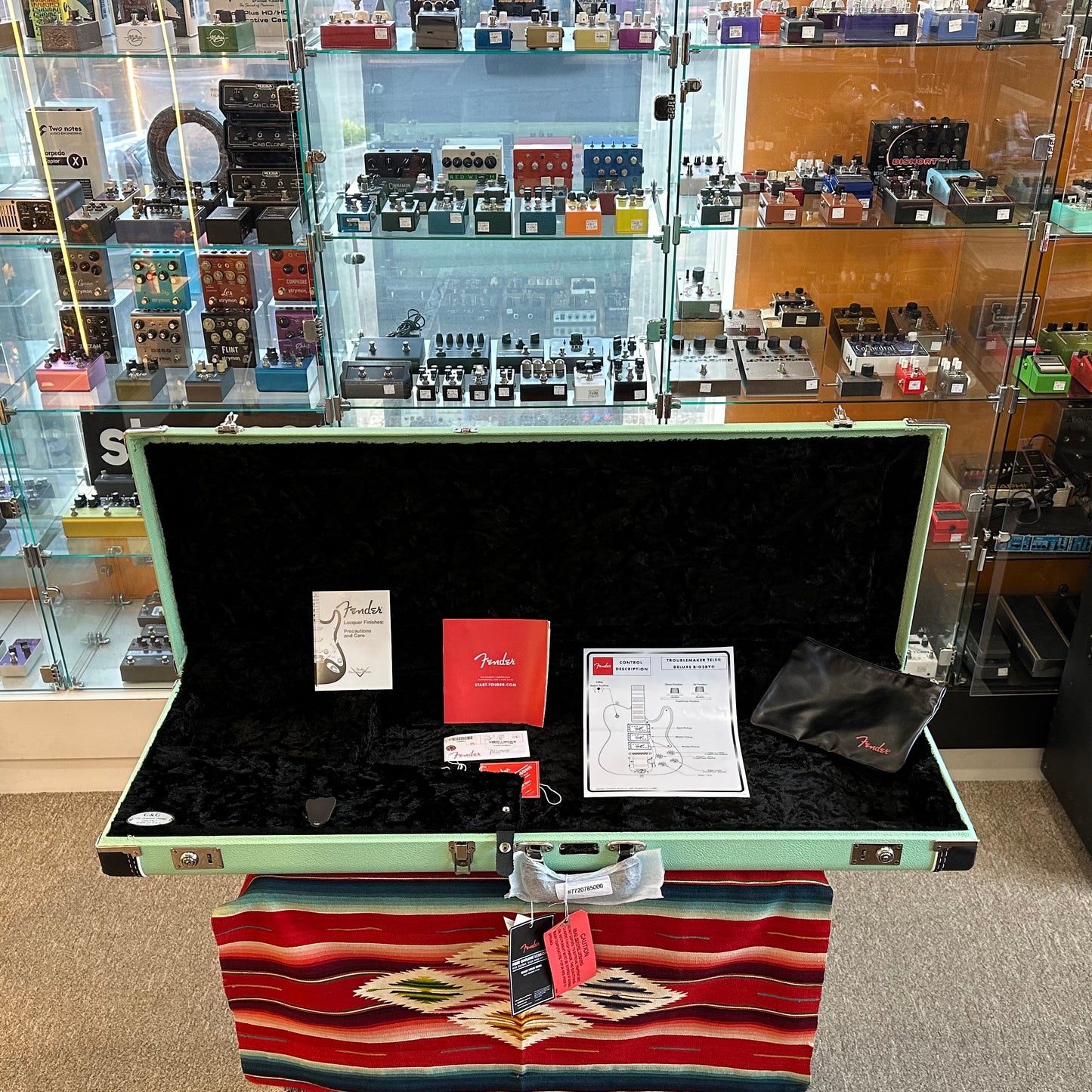 Fender Parallel Universe Volume II Troublemaker Tele Deluxe with Bigsby Black (2020)