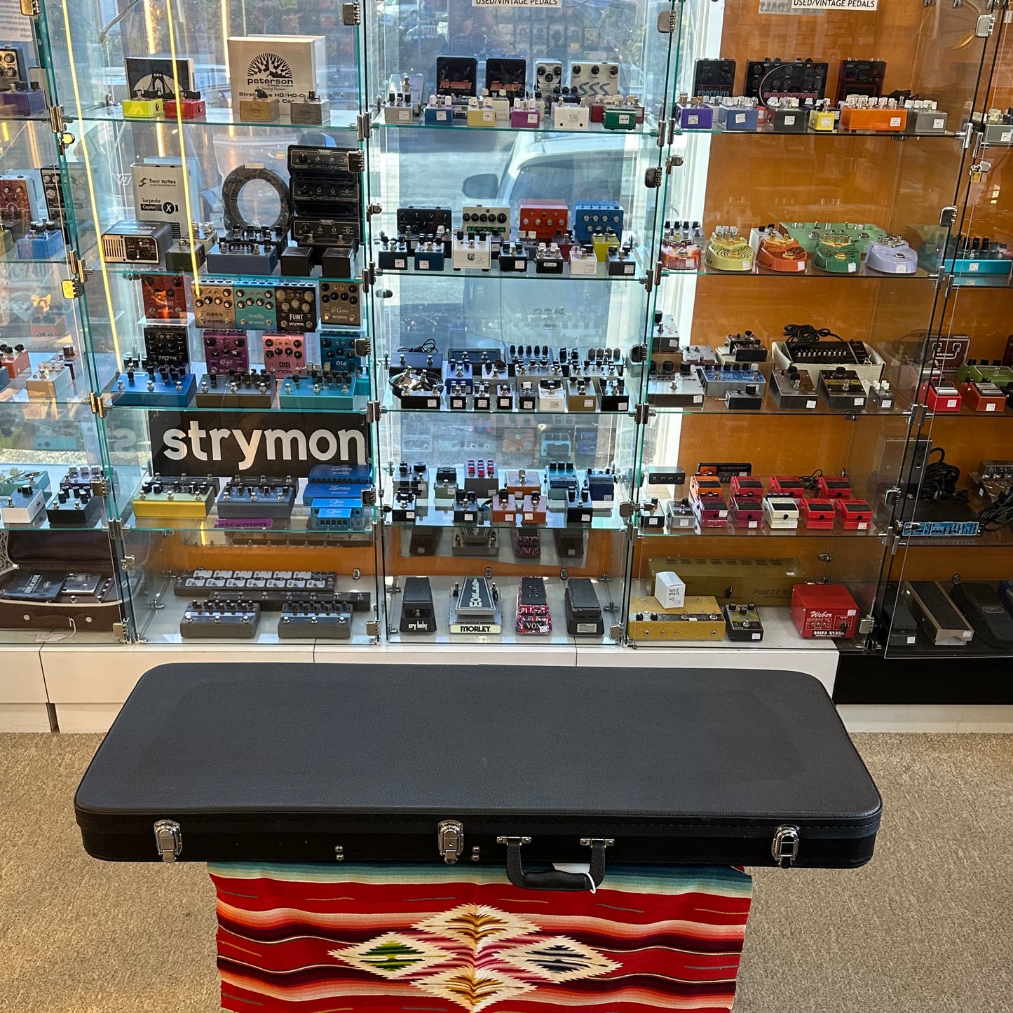 Rickenbacker 330/12 Jetglo (1991)