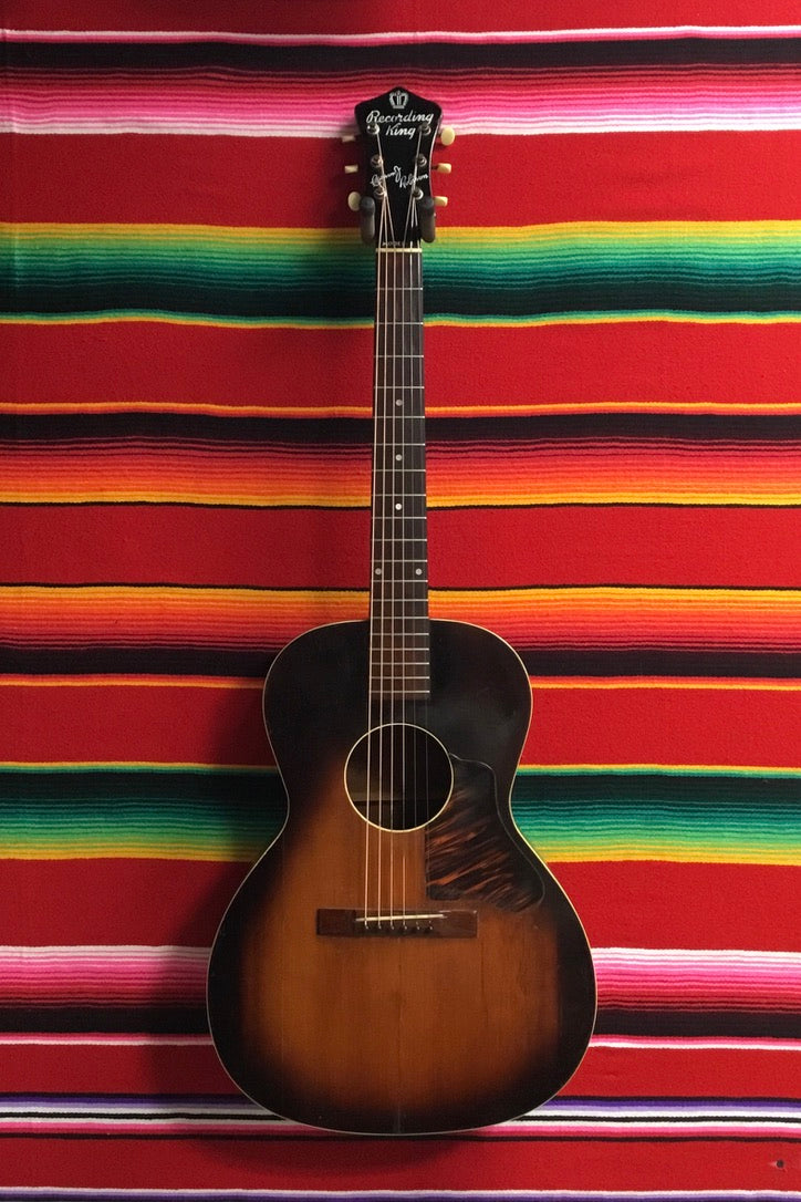 Recording King 1115 Carson J. Robison Model-K Sunburst (1937-39)