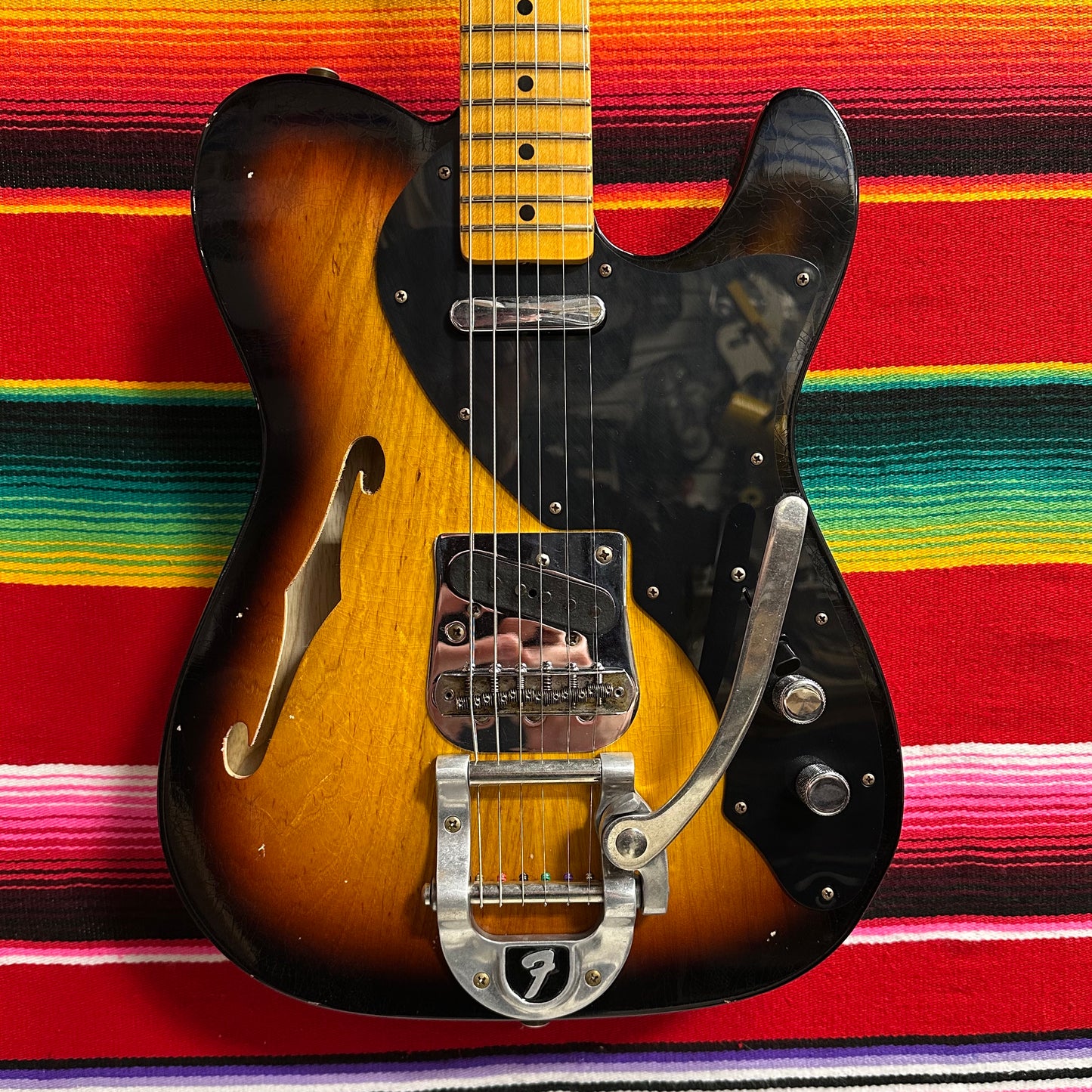 Fender Custom Shop '68 Telecaster Thinline Journeyman Relic 3-Tone Sunburst (2022)