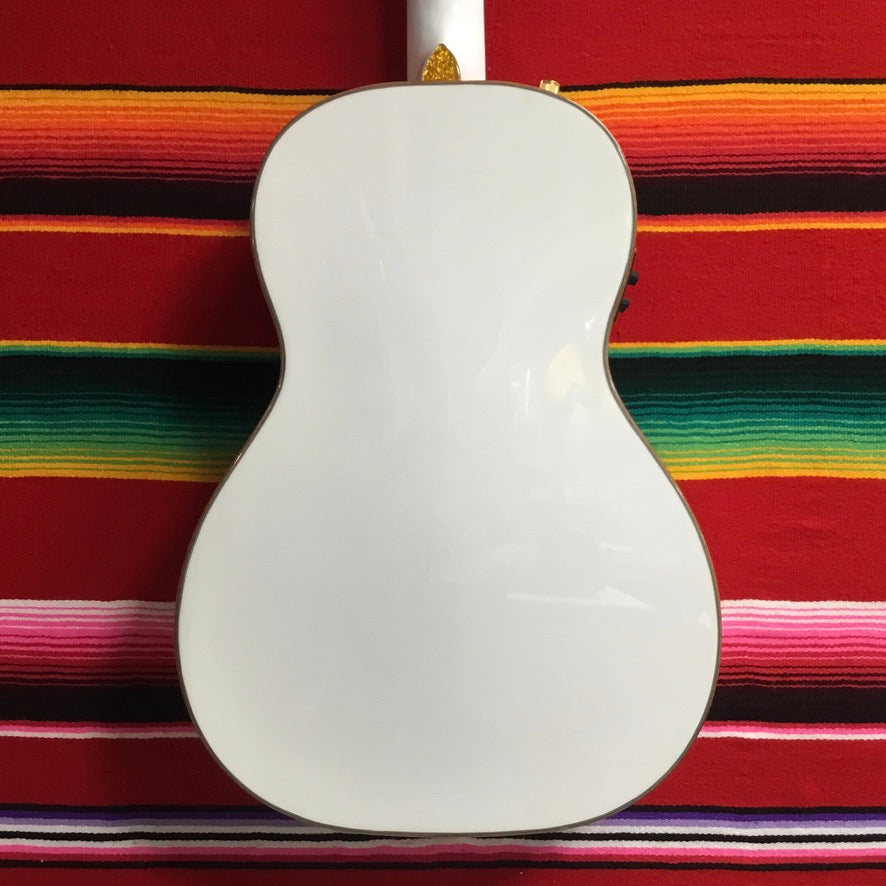 Gretsch G5021WPE White Penguin Parlor (2023)
