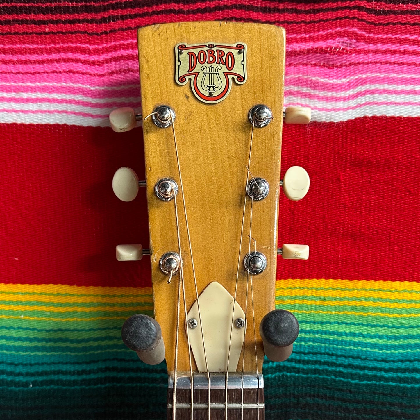 Mosrite/Dobro Model D-40 Texarkana Mahogany Burst (1966-67)
