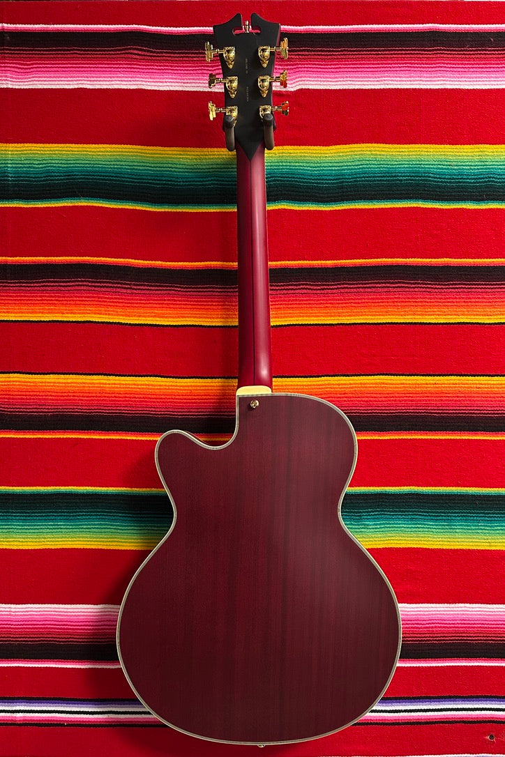 D'Angelico Deluxe 59 Satin Trans Wine (2022)