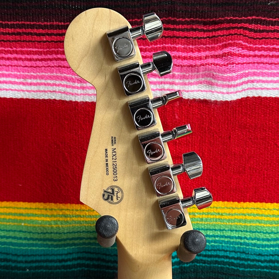 Fender MIM Player Stratocaster HSS Plus Top Tobacco Sunburst (2021)