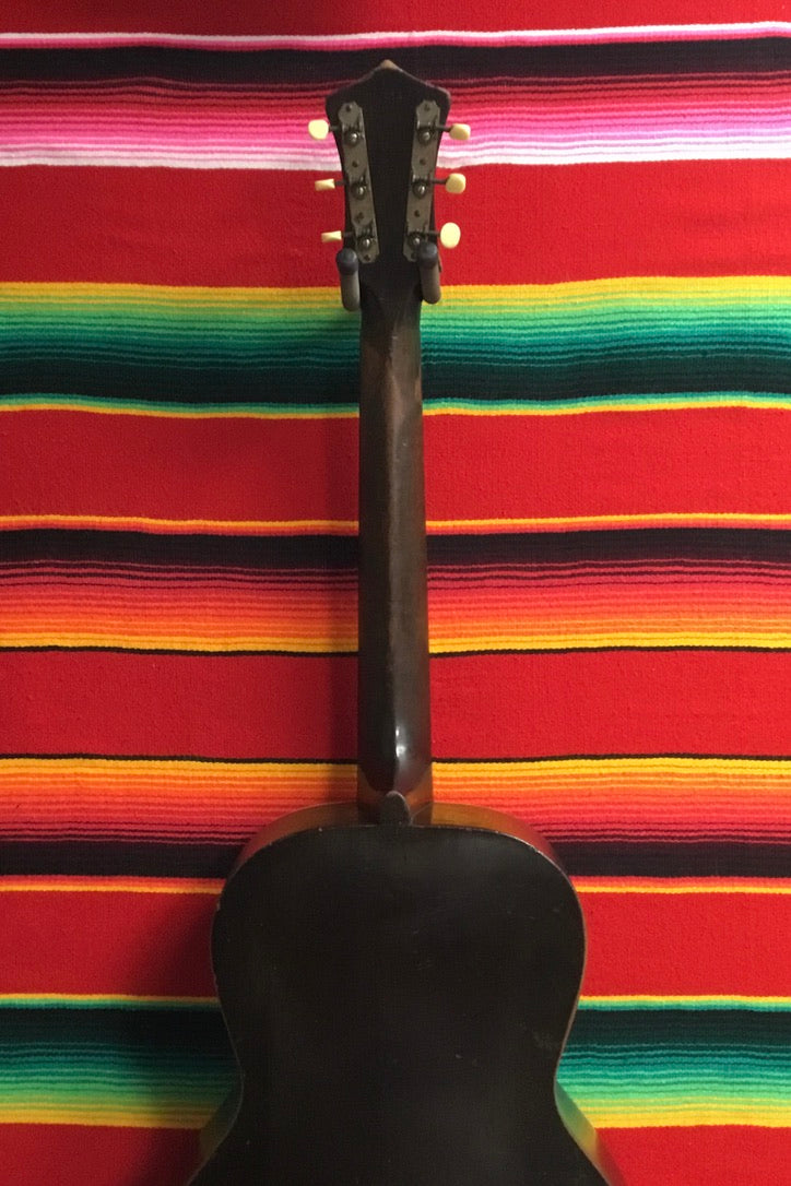 Recording King 1115 Carson J. Robison Model-K Sunburst (1937-39)
