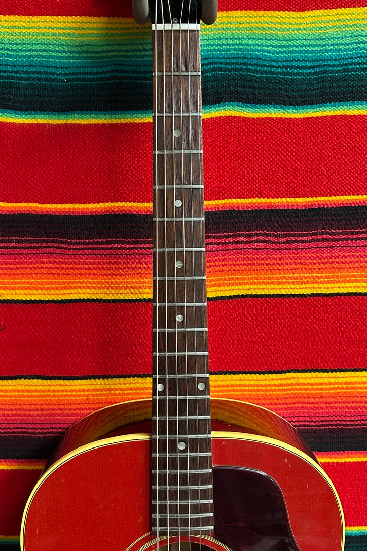 Gibson J-45ADJ Cherry Sunburst (1966)