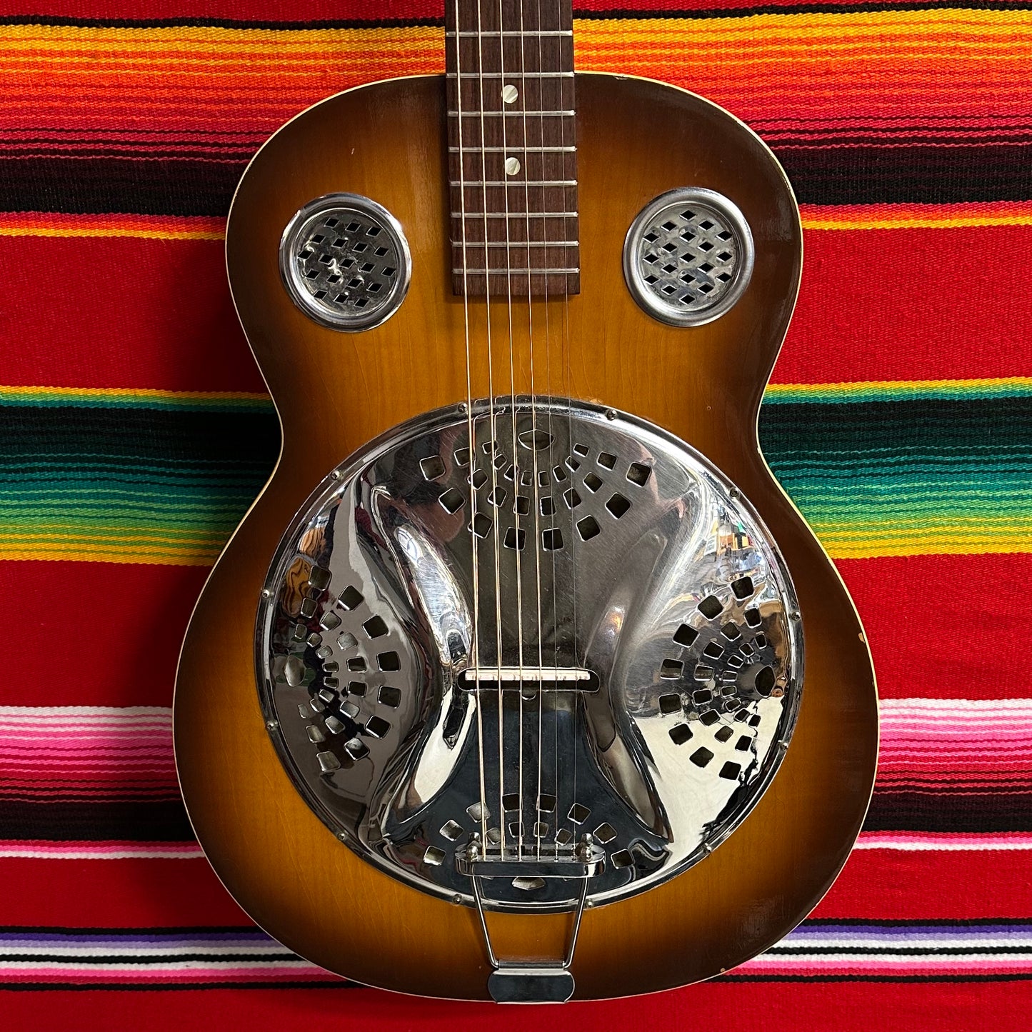 Mosrite/Dobro Model D-40 Texarkana Mahogany Burst (1966-67)
