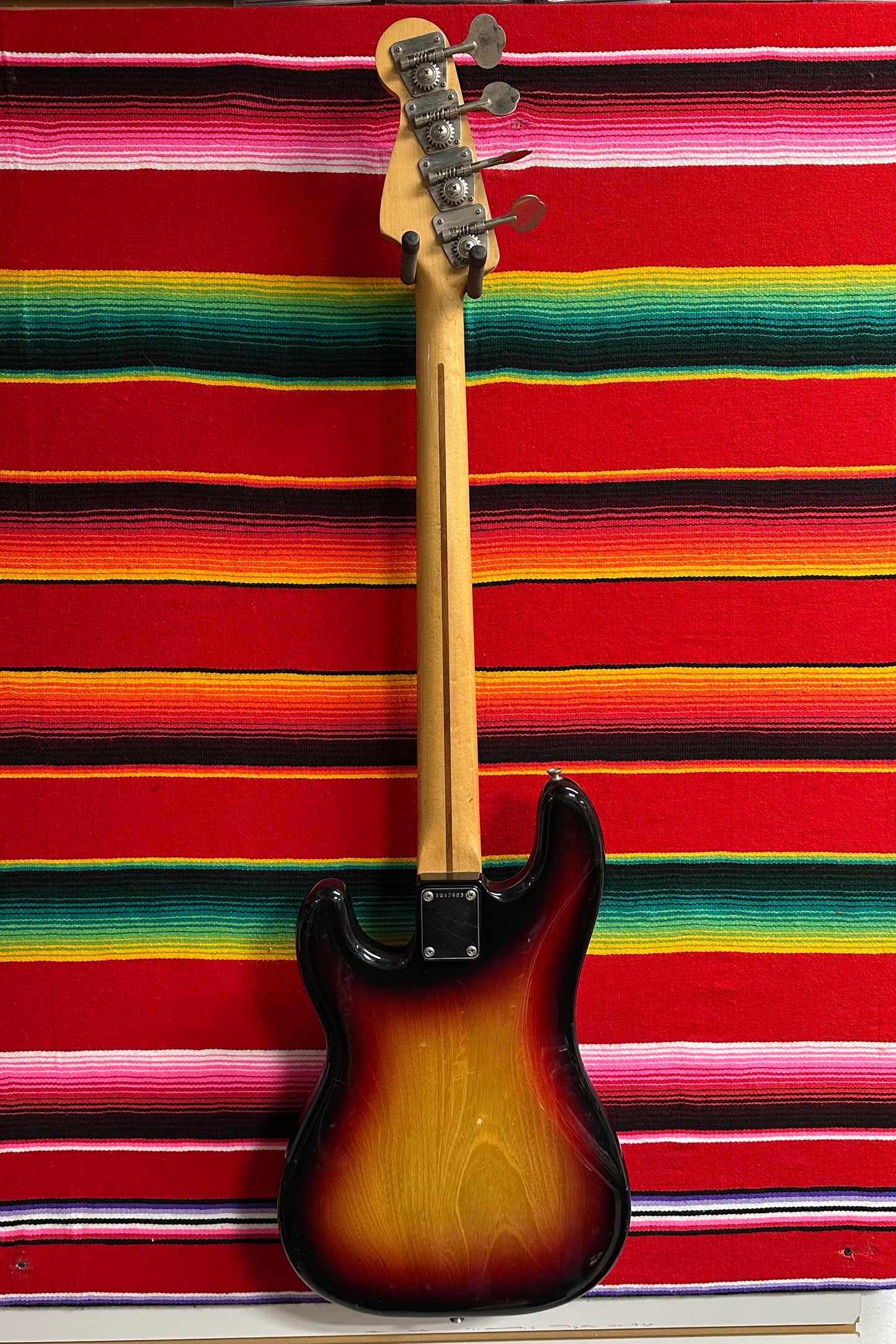 Squier MIJ Precision Bass 3-Tone Sunburst (1984)