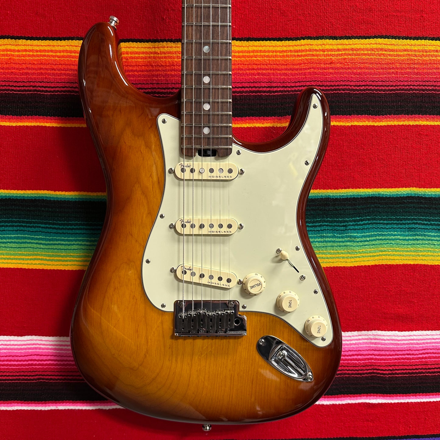 Fender American Elite Stratocaster Tobacco Sunburst (2016)