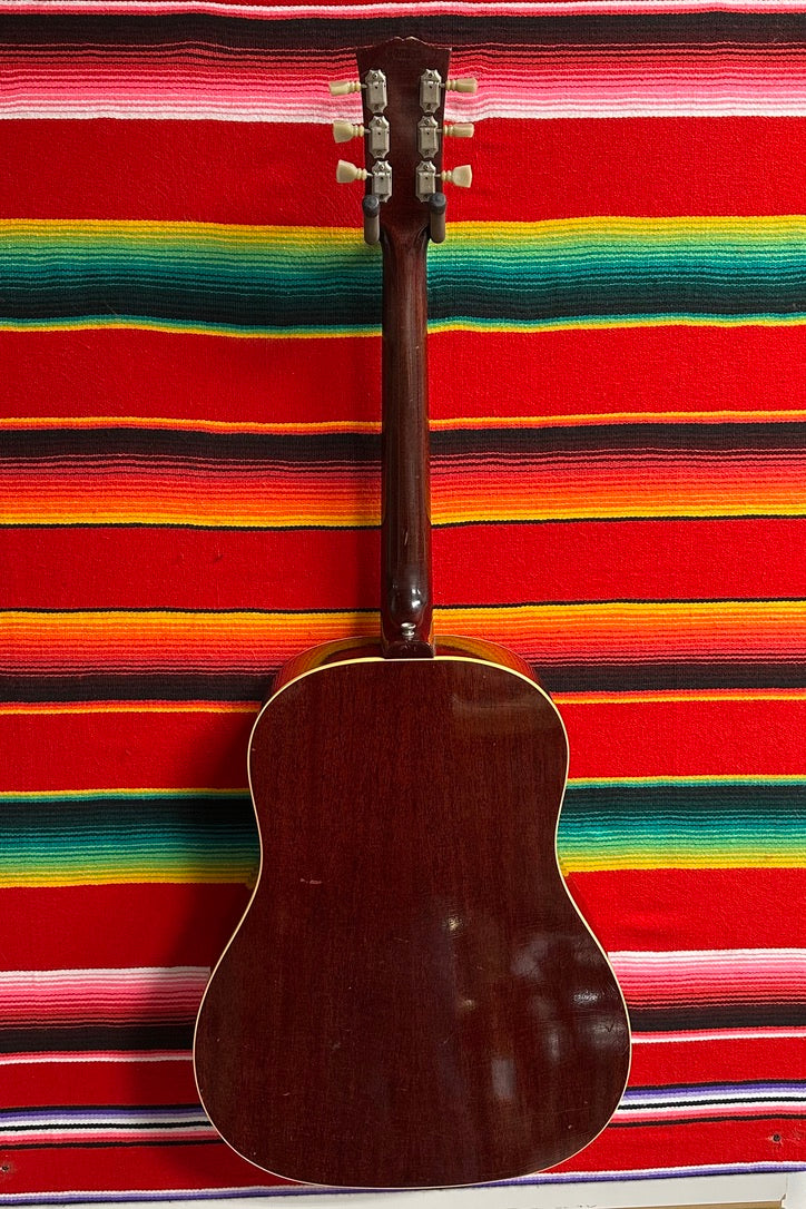 Gibson J-45ADJ Cherry Sunburst (1966)