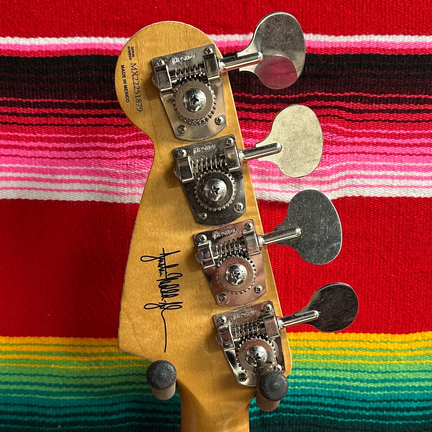 Fender MIM JMJ Road Worn Mustang Bass Faded Daphne Blue (2022)