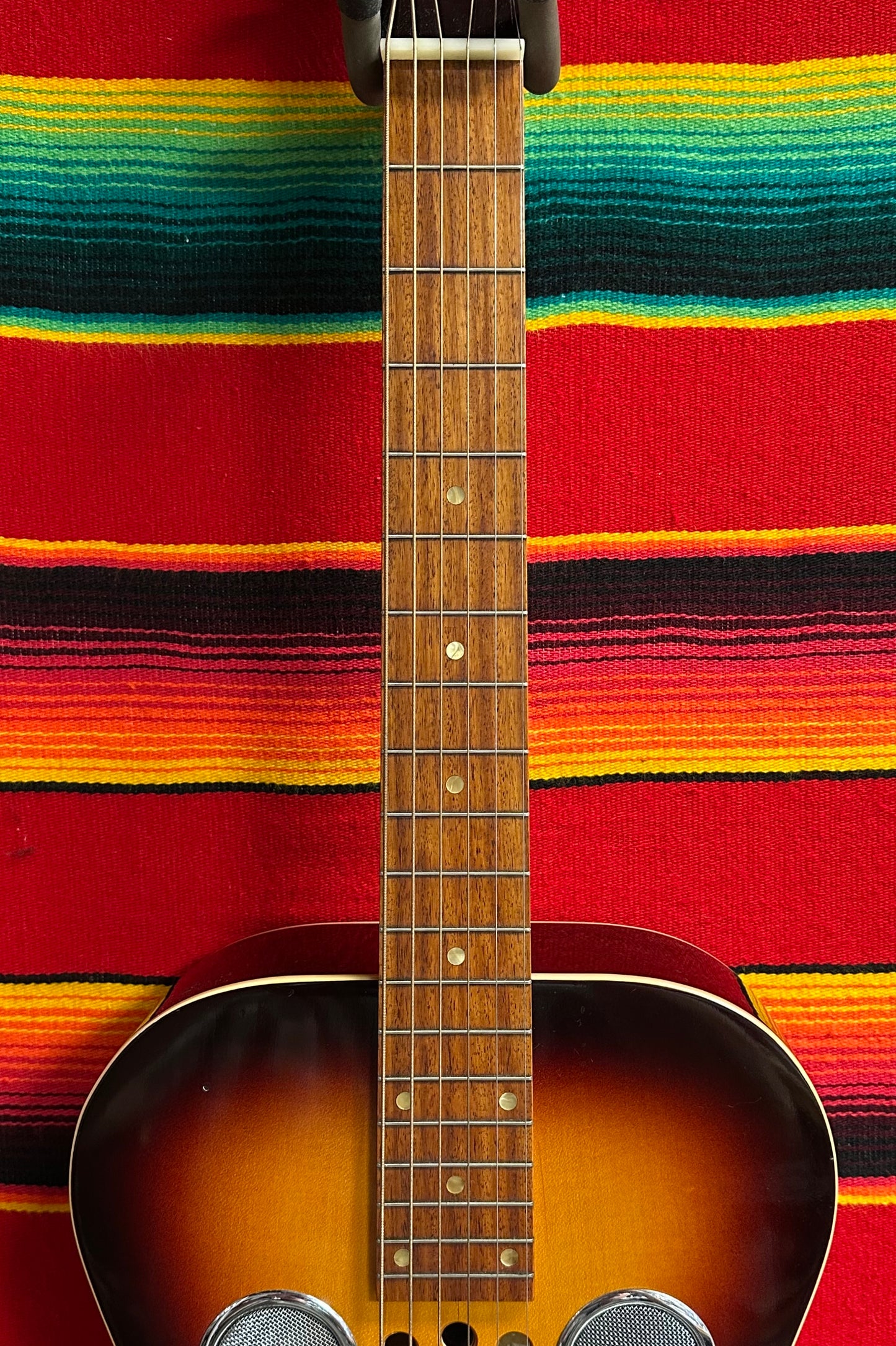 Dobro Model 60D-S Square Neck Sunburst (1981)