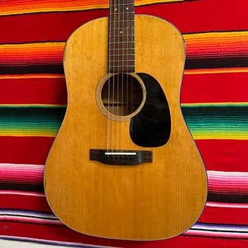 Martin D-18S Natural (1975)