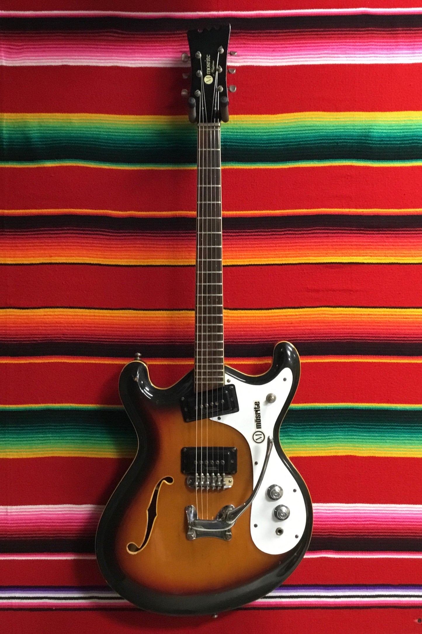 Mosrite Combo Sunburst (1966)