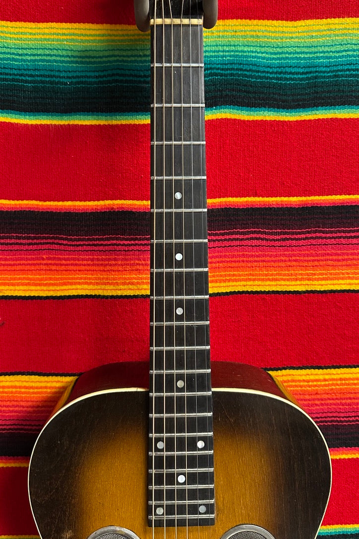 Regal Dobro Model 27 Sunburst (1933-39)