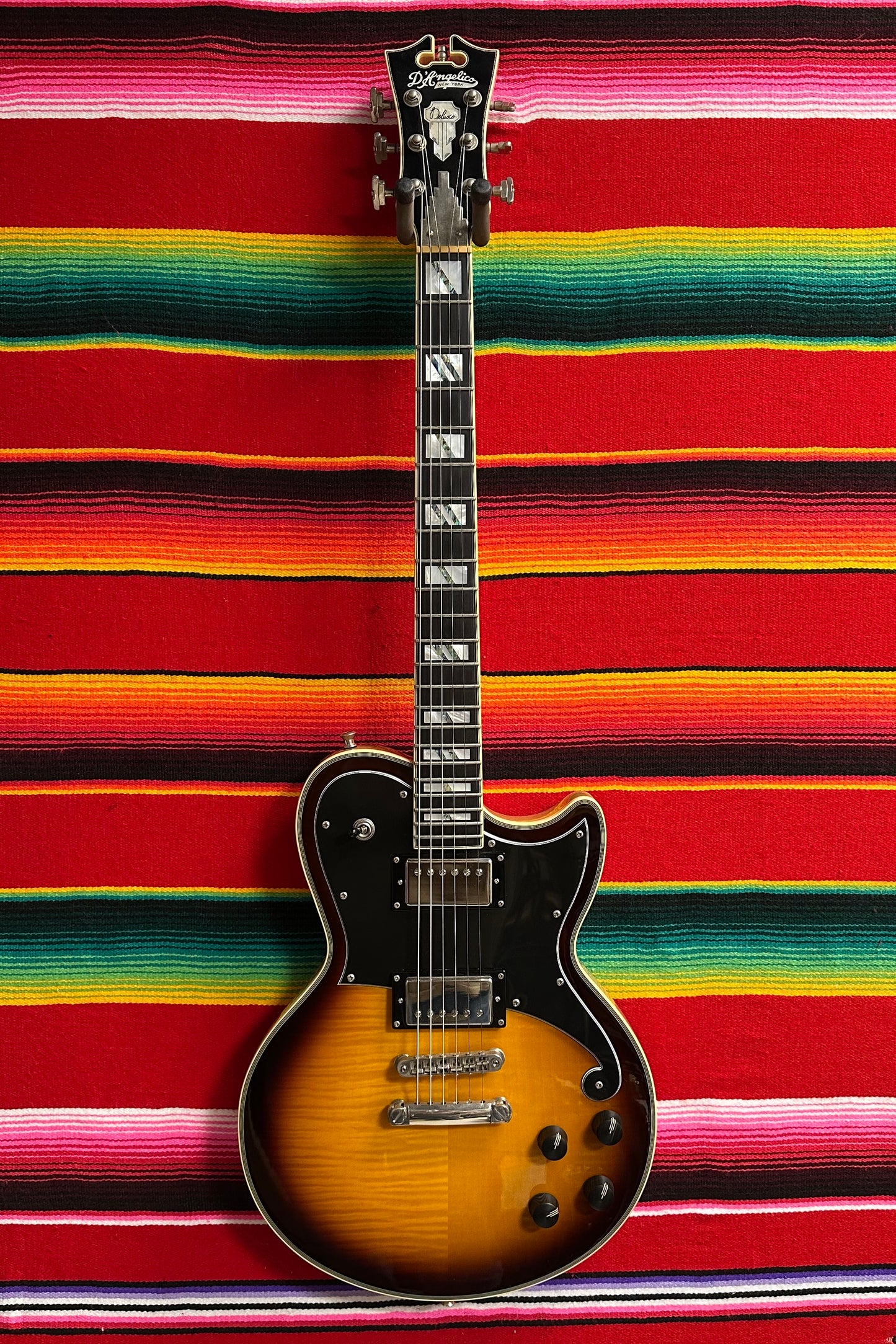 D'Angelico Deluxe Atlantic Vintage Sunburst (2021)