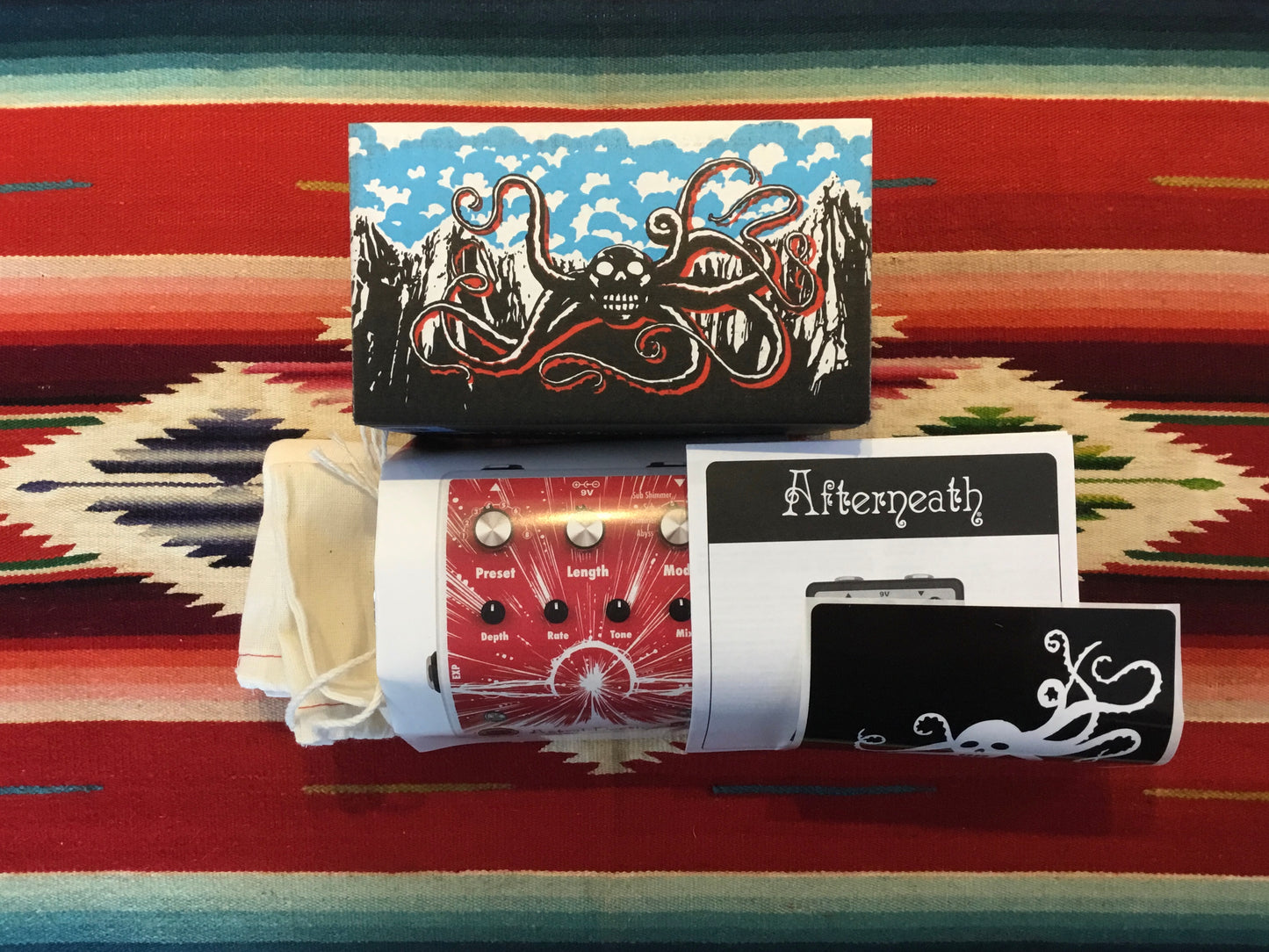 EarthQuaker Devices Afterneath Otherworldly Reverberation Machine V3