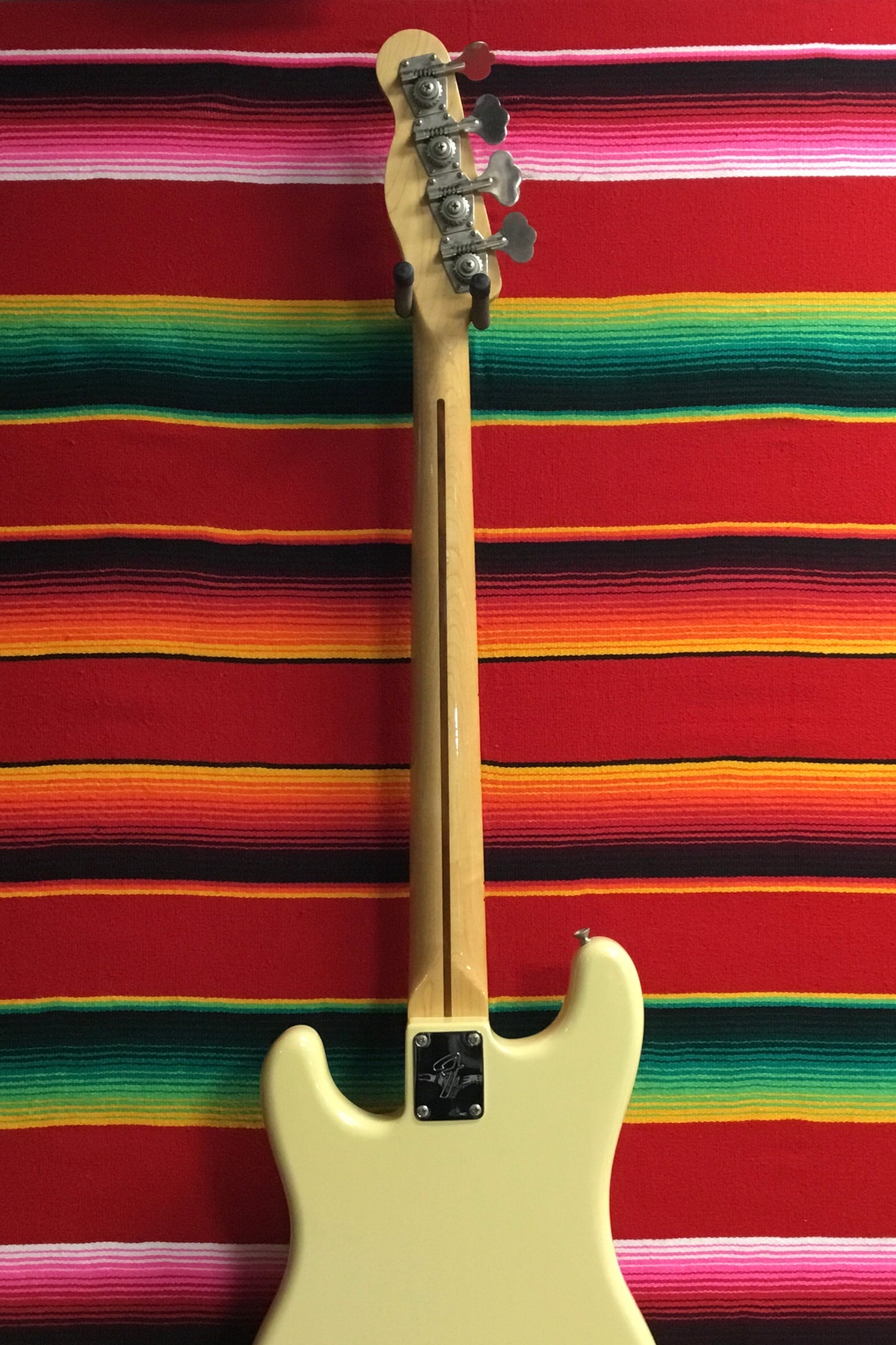 Fender B34 Bullet Bass Deluxe Olympic White (1980)