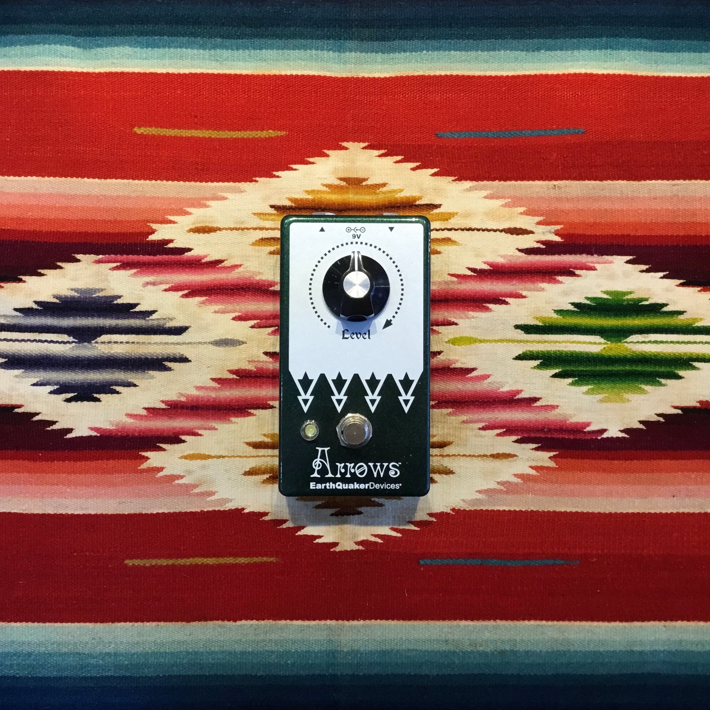 EarthQuaker Devices Arrows V2 Preamp Booster