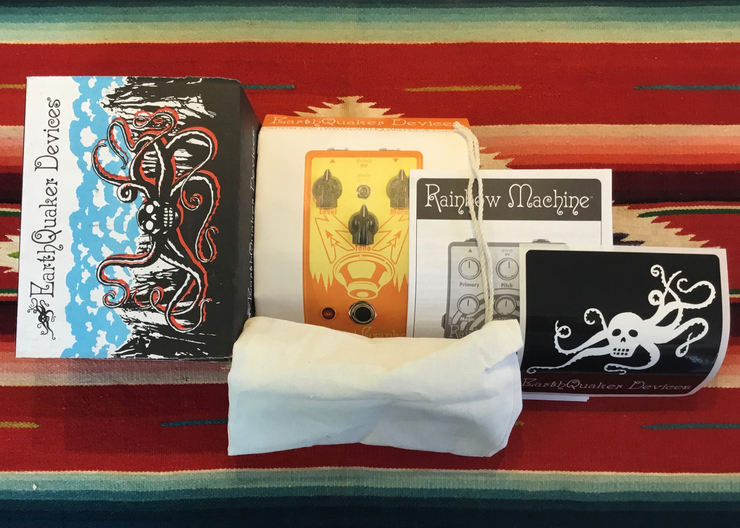 EarthQuaker Devices Rainbow Machine Polyphonic Pitch Shifting Modulator V2