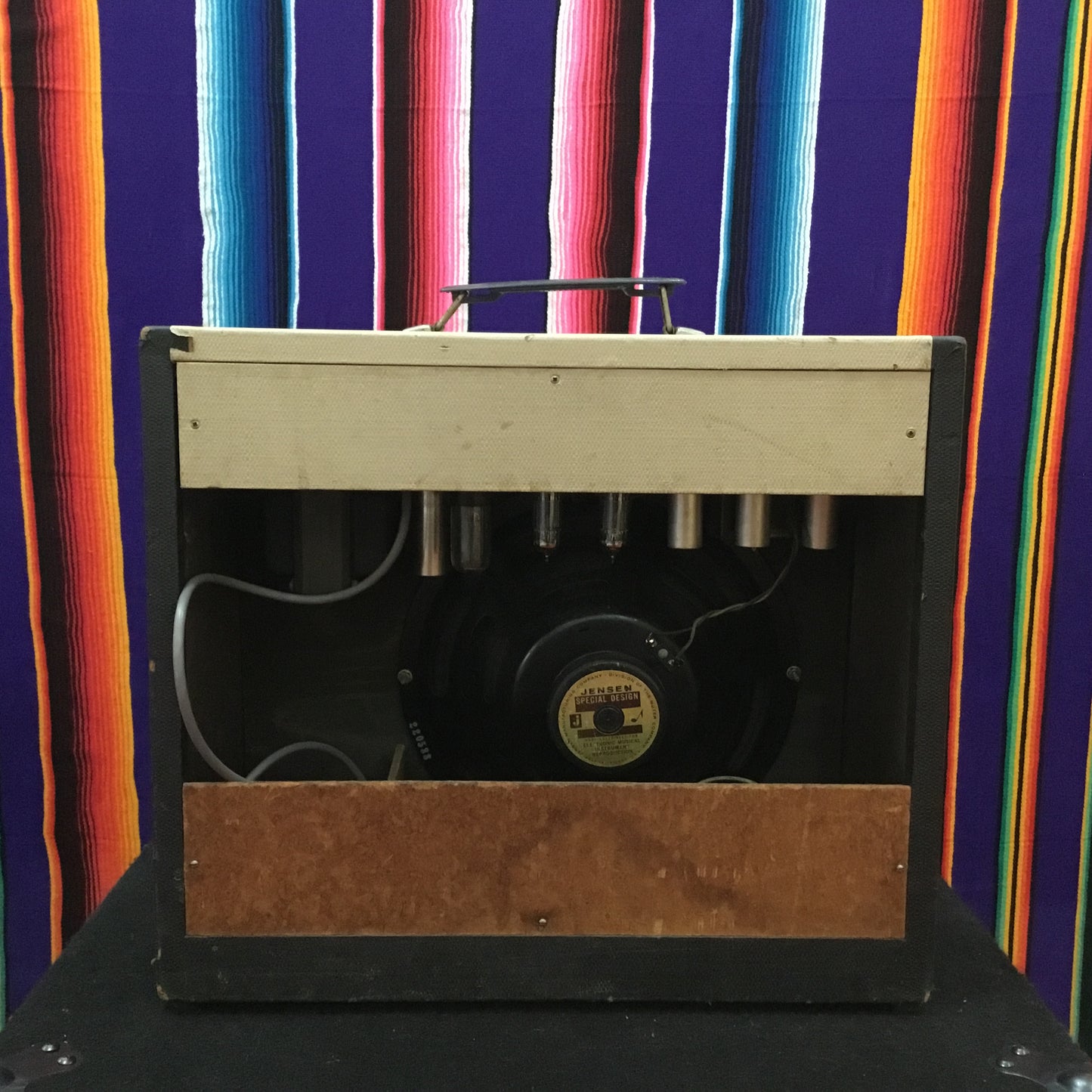 Airline 62-9023A Black/Cream (1965)