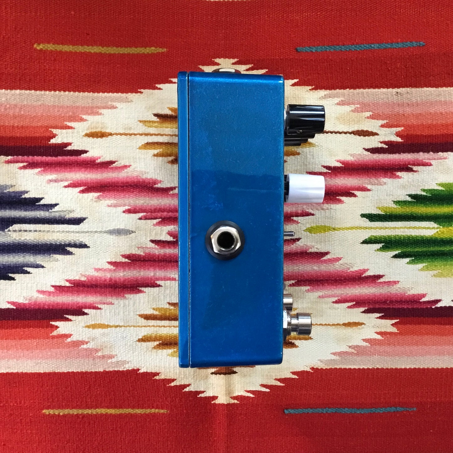 EarthQuaker Devices Avalanche Run Stereo Delay and Reverb Pedal with Tap Tempo