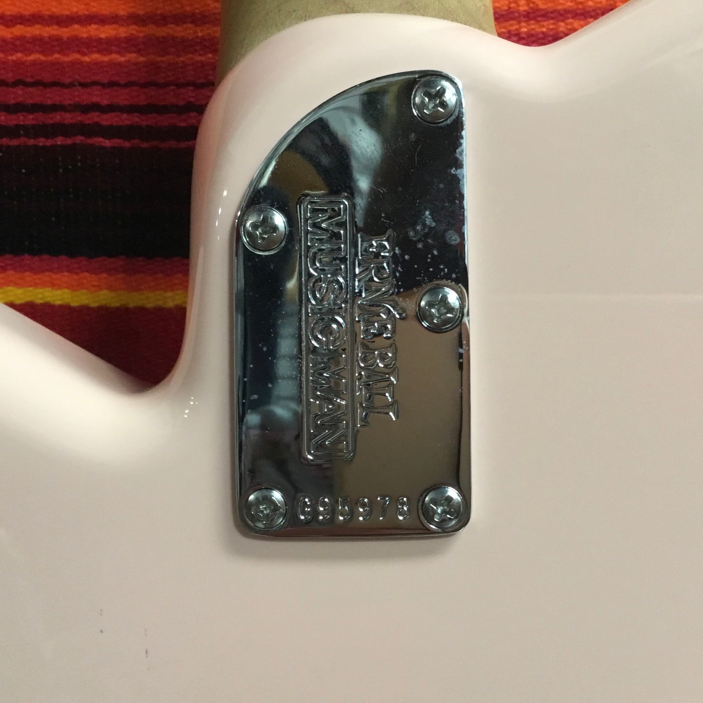Ernie Ball/Music Man Mariposa Pueblo Pink (2020)
