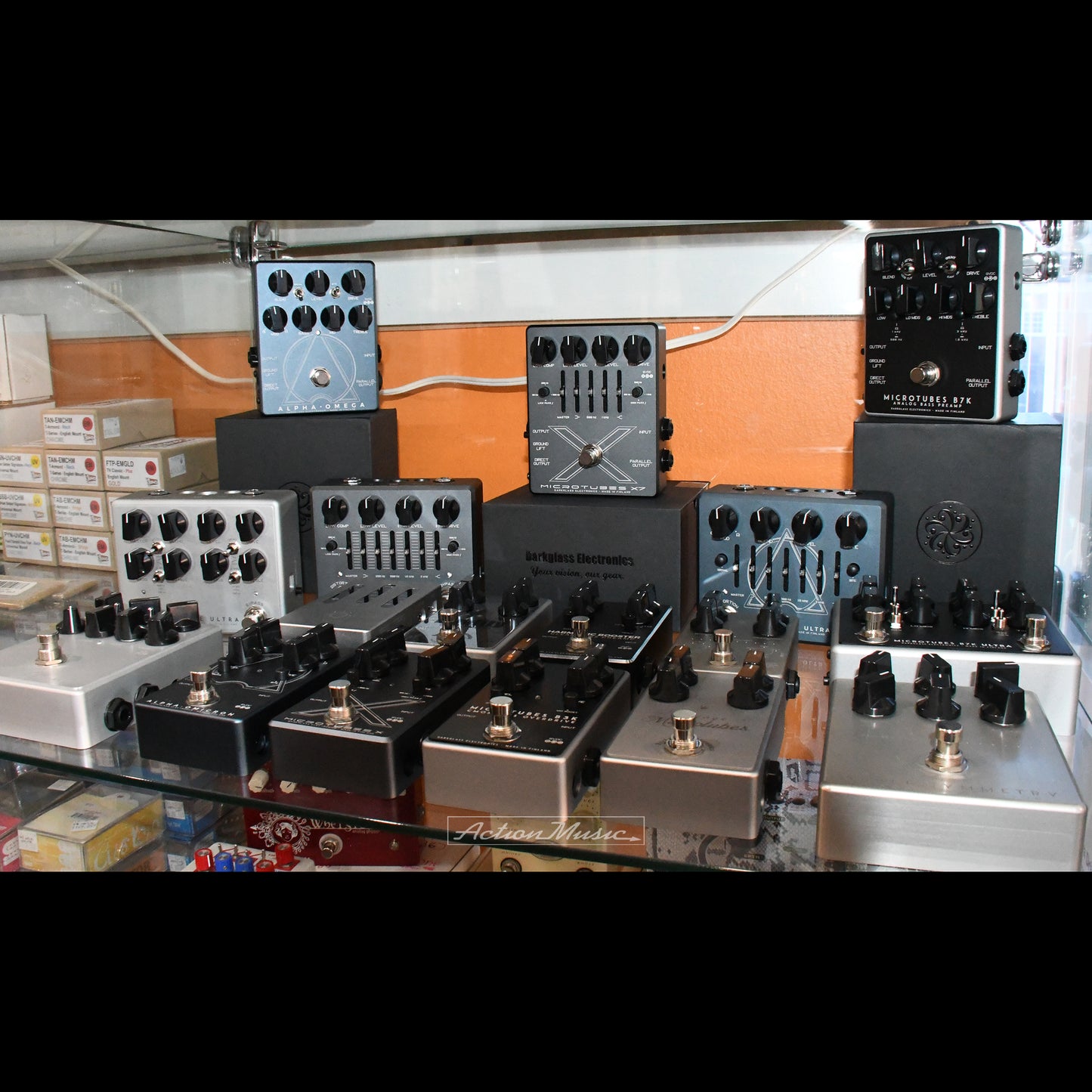 Darkglass Electronics Alpha Omega Ultra v2 (AUX-IN) Bass Preamplifier 2020