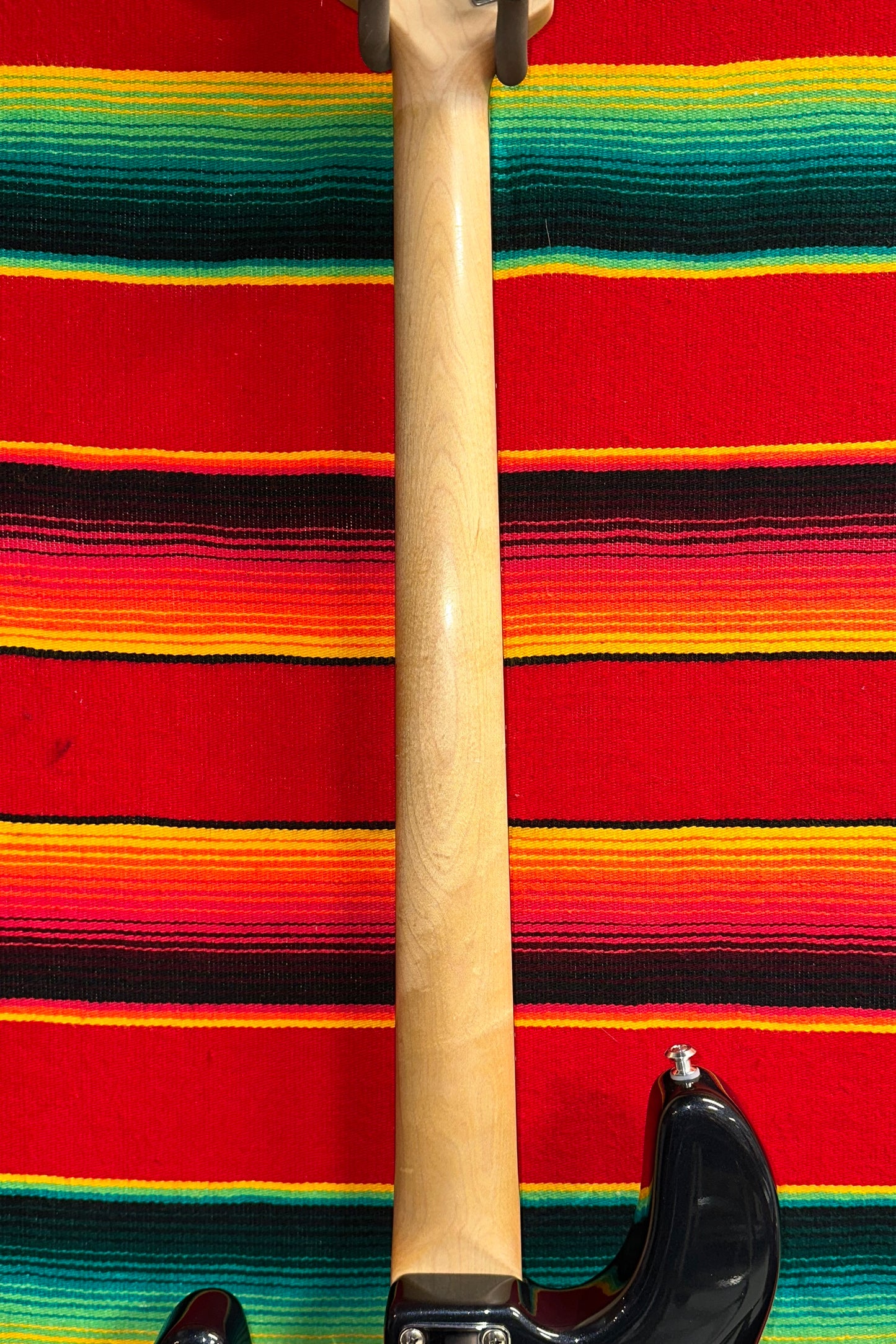 Ernie Ball/Music Man Stingray 4 HH Sapphire Black (2008)