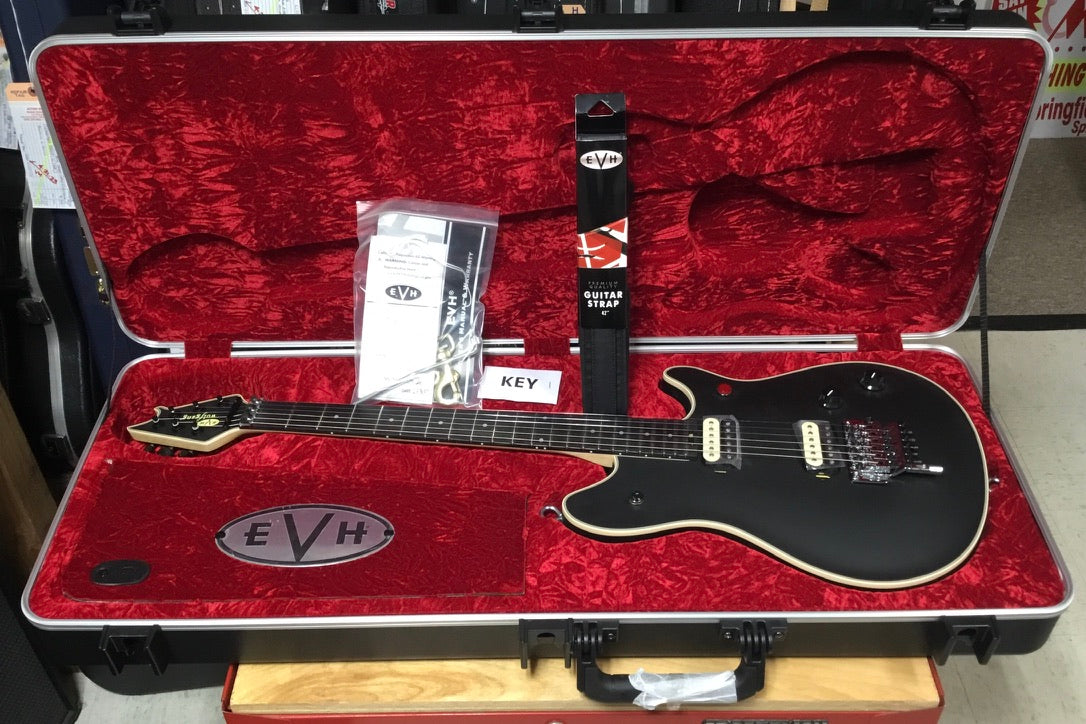 EVH Wolfgang USA Signature in Stealth Black (2023)