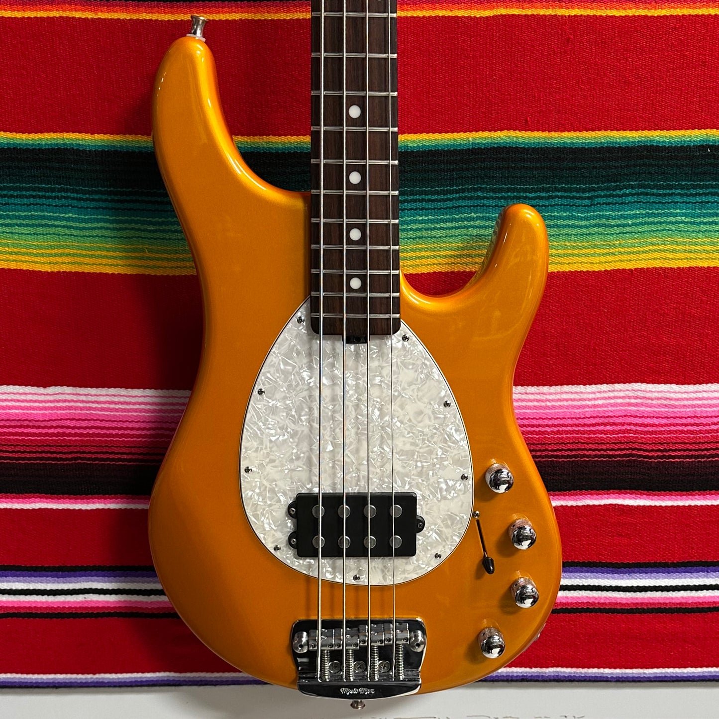 Ernie Ball/Music Man Sterling Bass 4 H Desert Gold (2003)