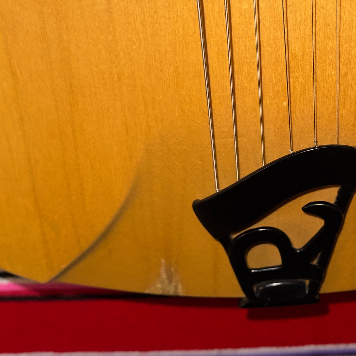 Rickenbacker 330 Mapleglo (1986)