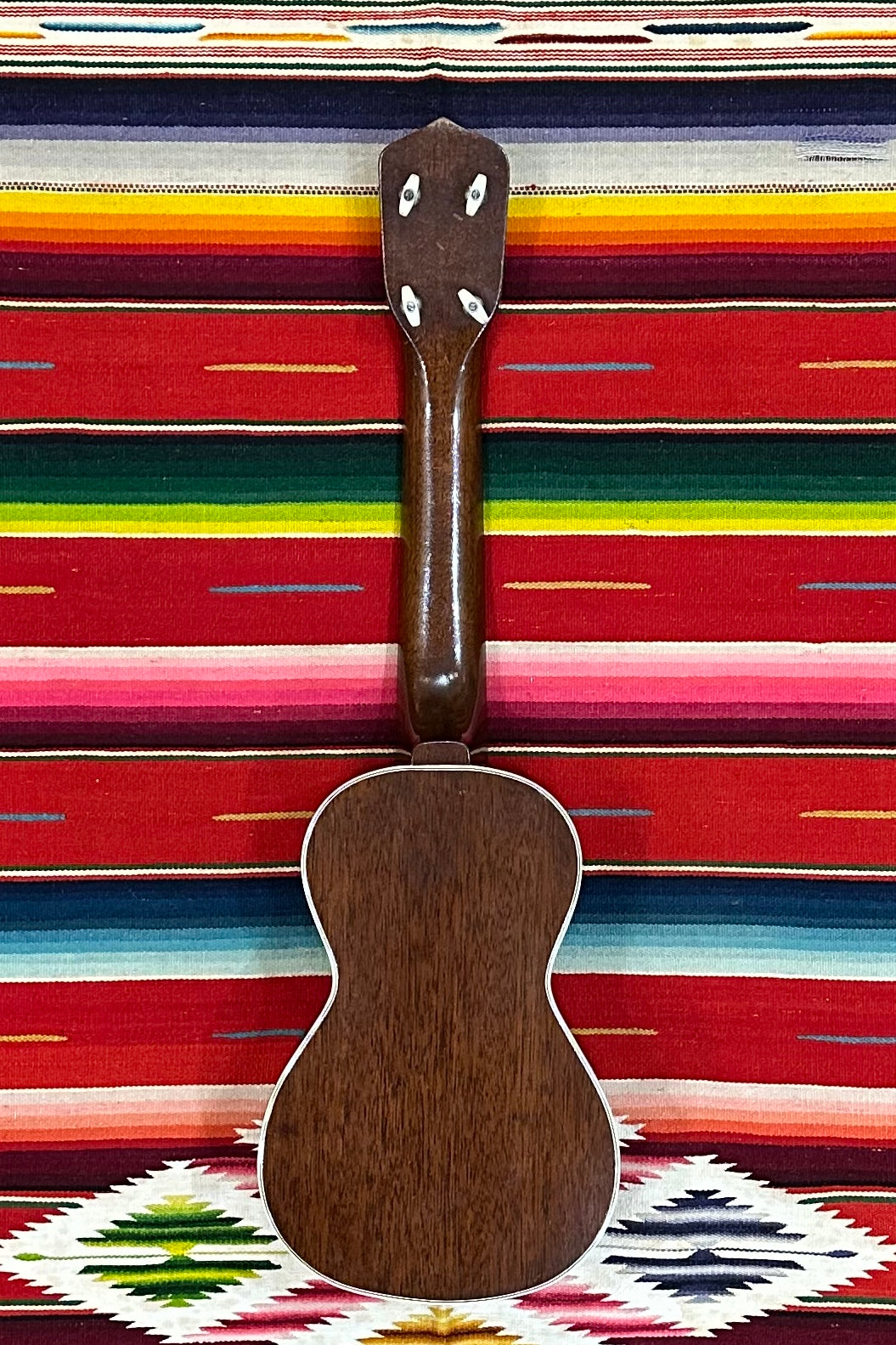 Gibson UKE-3 Soprano Ukulele (1949-1950)