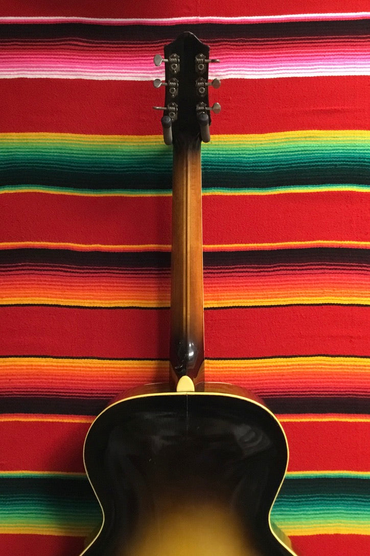 Epiphone Triumph Sunburst (1935)