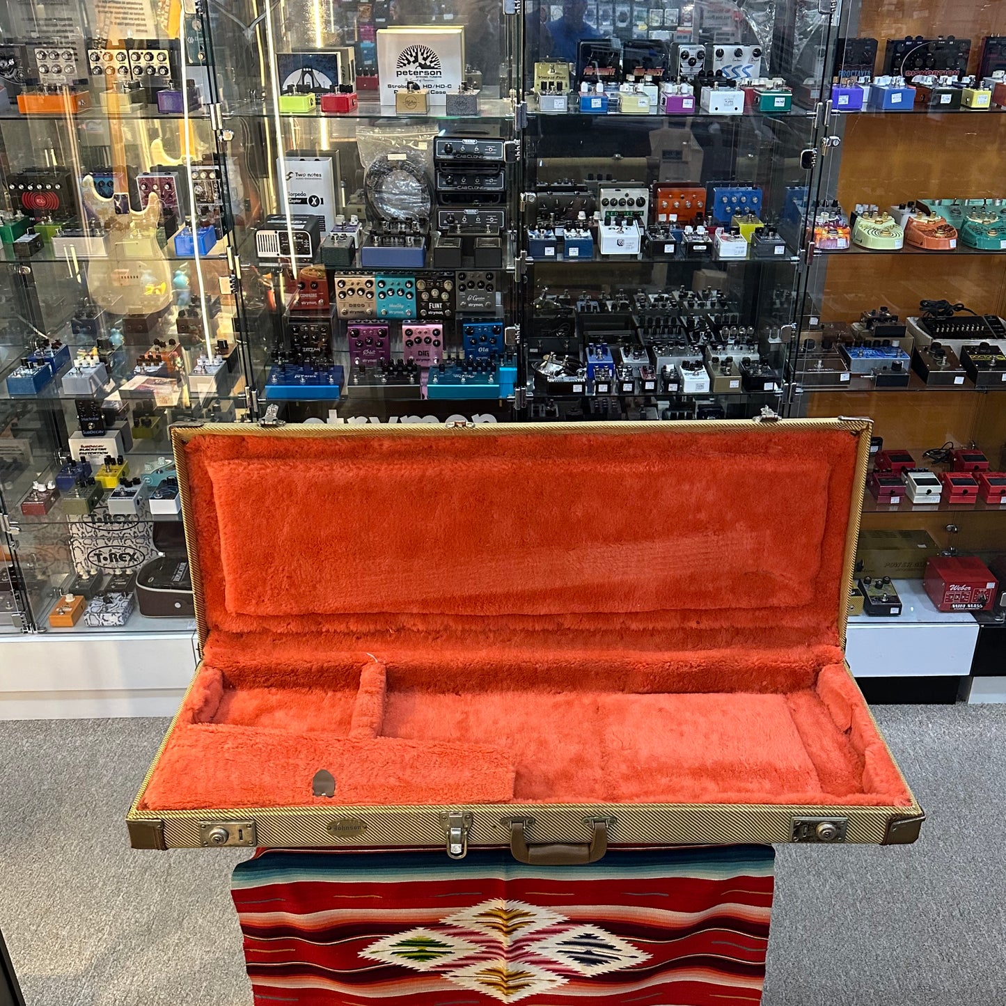 Fender "Bowling Ball"  Standard Stratocaster Marble Blue (1983)