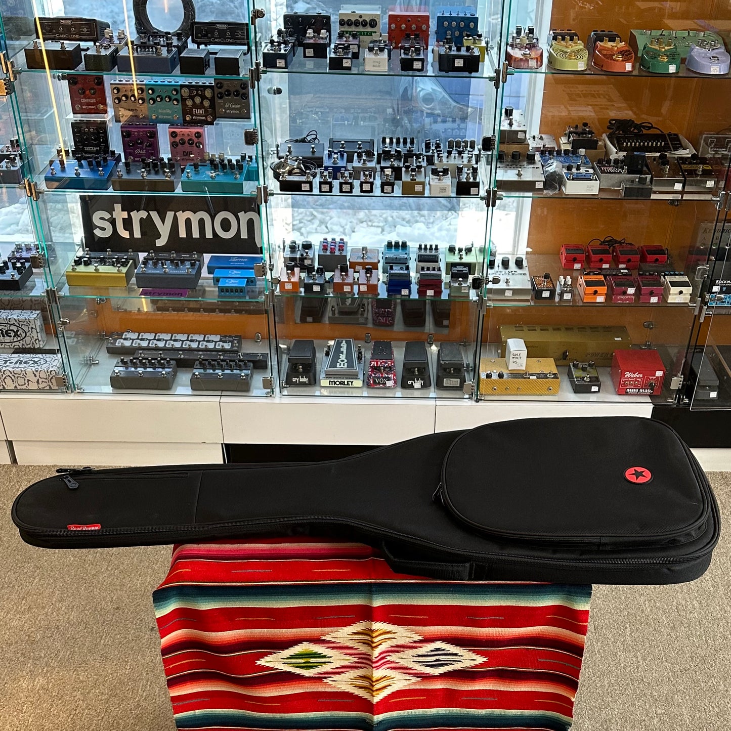 Fender J Precision Bass Black Gold (2023)