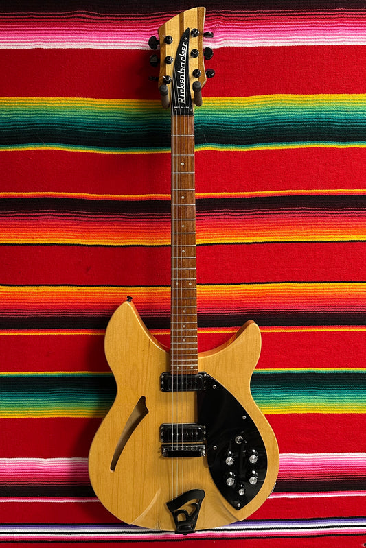Rickenbacker 330 Mapleglo (1986)