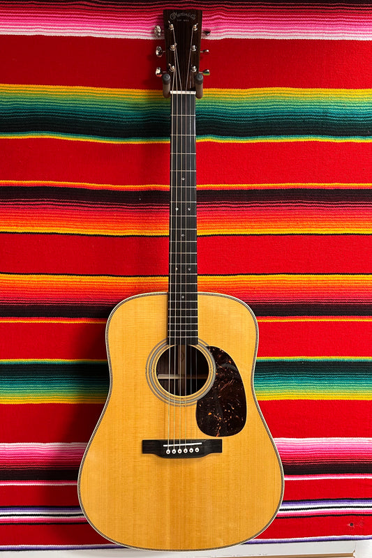 Martin HD-28 Standard Series Natural (2023)
