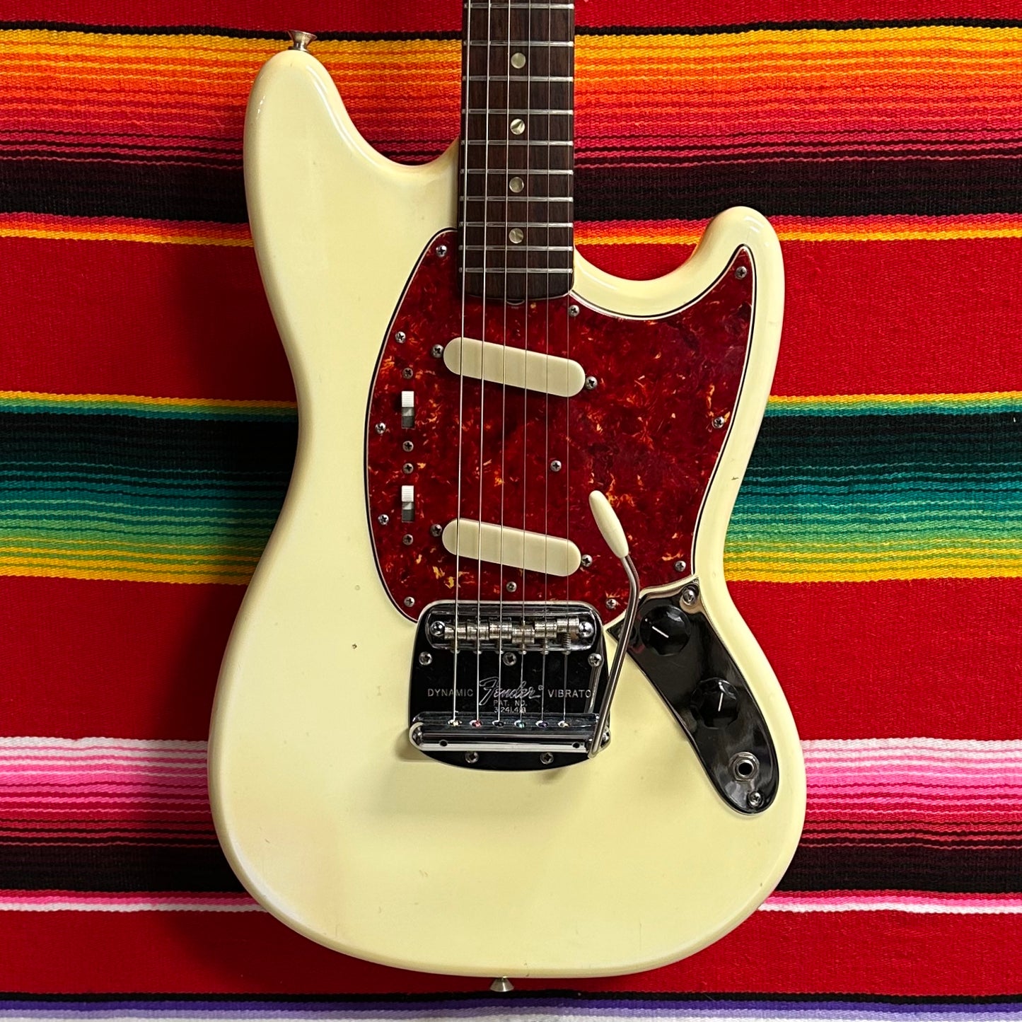 Fender Mustang Olympic White (1966)