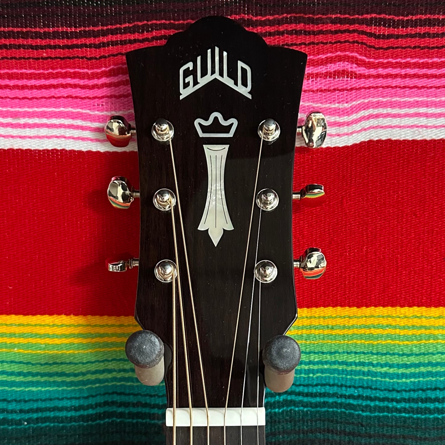 Guild Westerly Collection OM-150CE Natural
