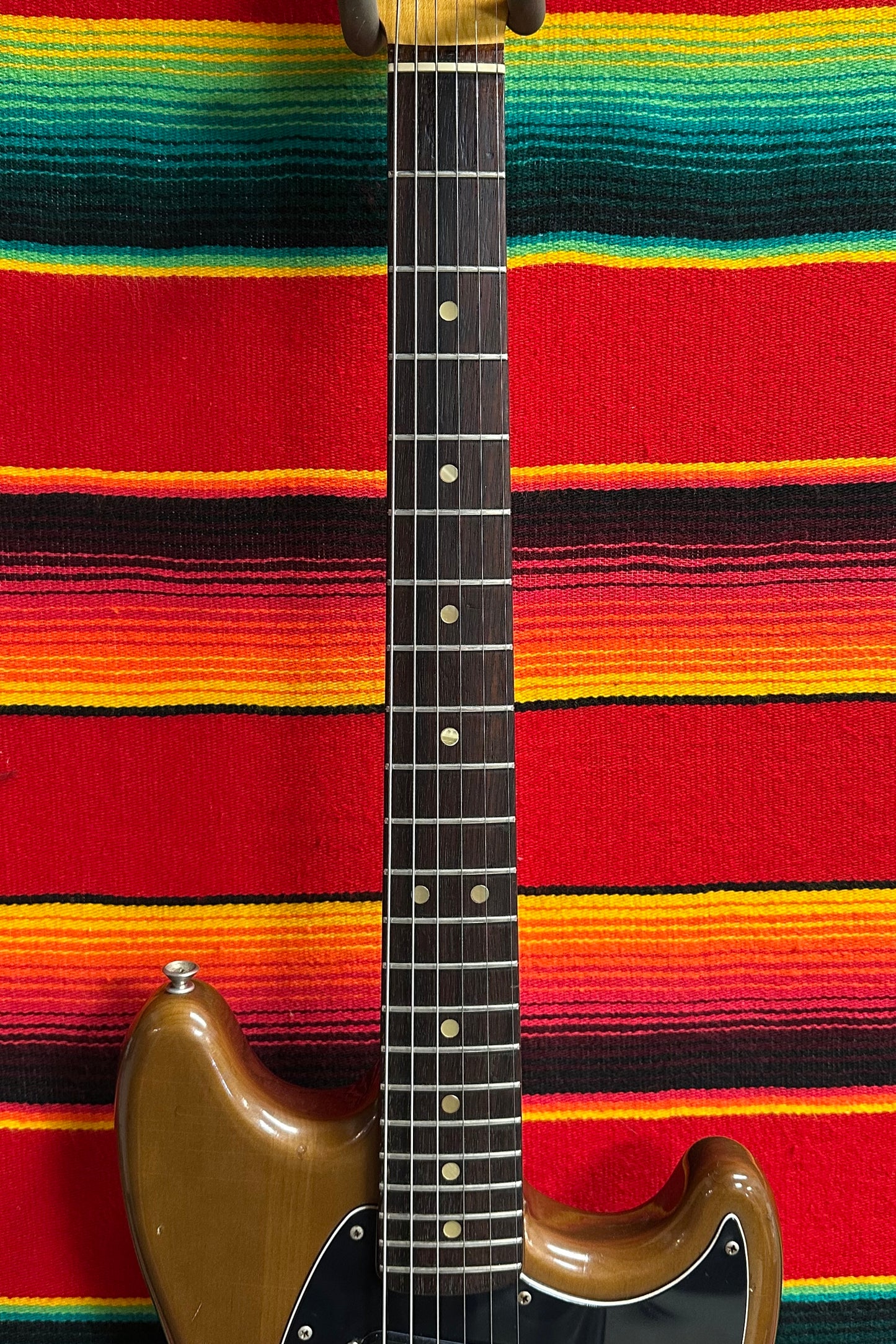 Fender Mustang Walnut (1975)