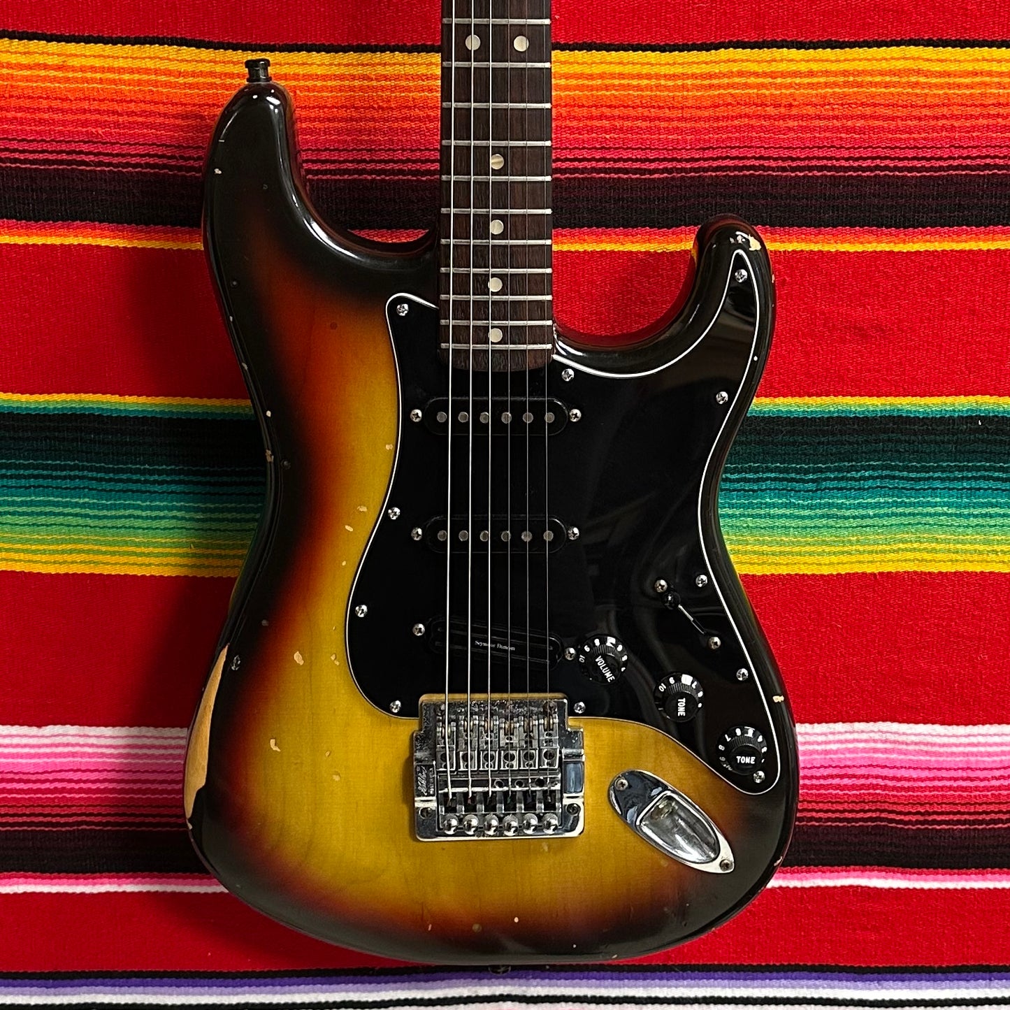 Fender Stratocaster in Sunburst w/ Kahler (1976)